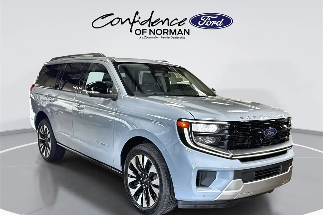 2025 Ford Expedition Platinum photo 1