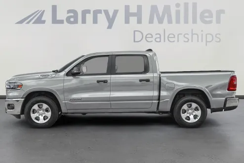 2026 Ram 1500 Big Horn photo 3