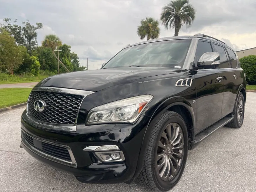 2016 Infiniti QX80 Limited photo 1