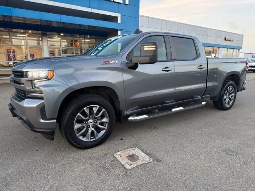 2021 Chevrolet Silverado 1500 RST photo 1