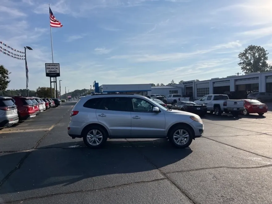 2011 Hyundai Santa Fe Limited photo 1