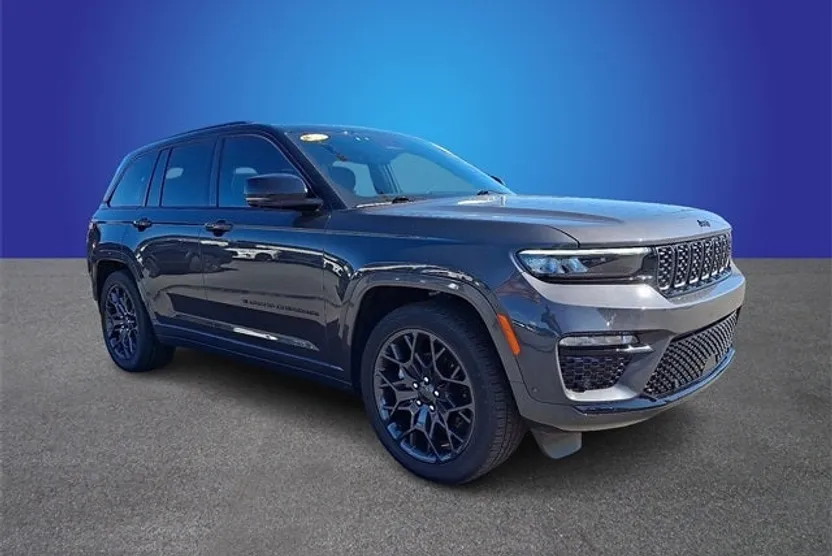 2025 Jeep Grand Cherokee Summit photo 1