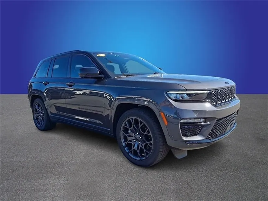 2025 Jeep Grand Cherokee Summit photo 1