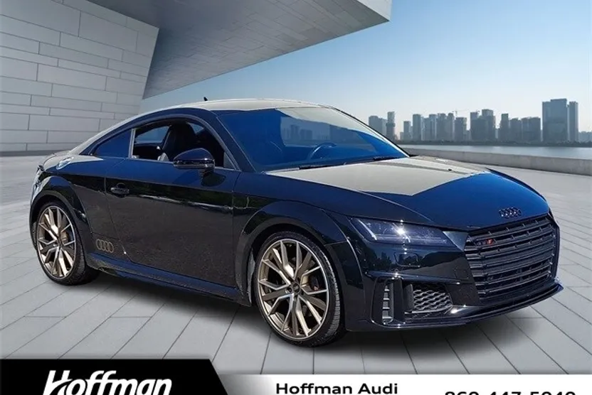 2023 Audi TTS photo 1