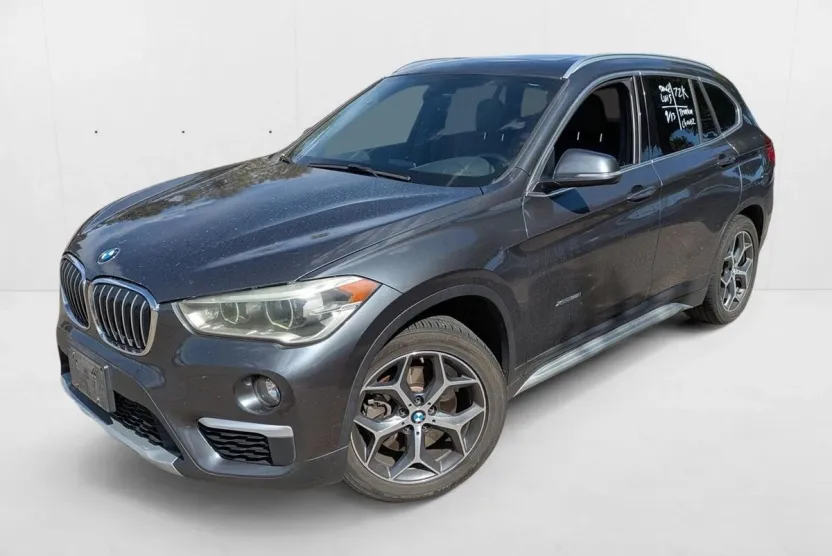 2017 Bmw X1 XDrive28i photo 1