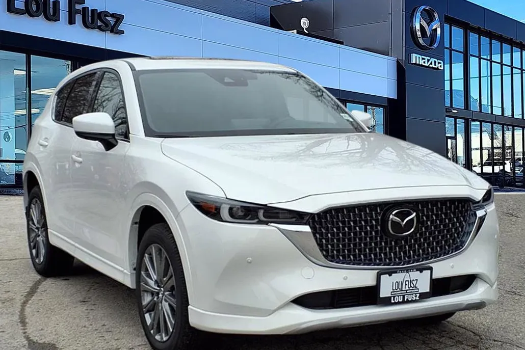 2025 Mazda CX-5 2.5 Turbo Signature photo 1