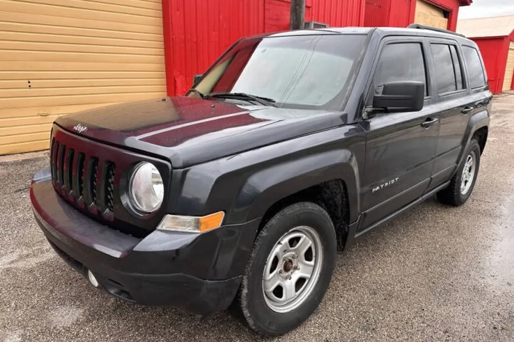2016 Jeep Patriot Sport photo 1