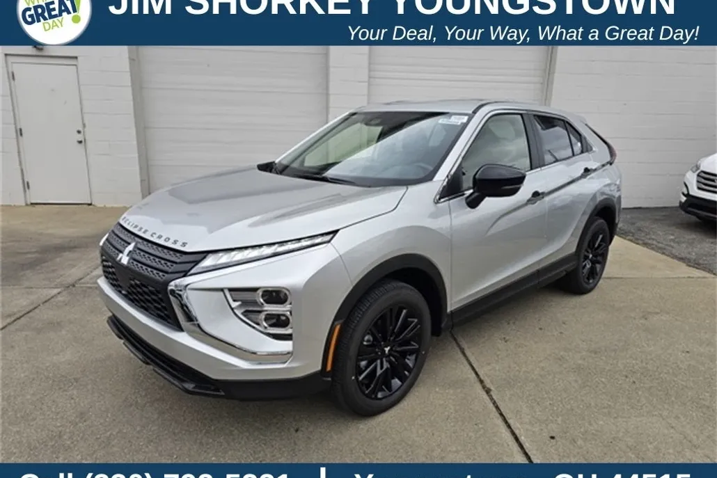 2025 Mitsubishi Eclipse Cross LE photo 1