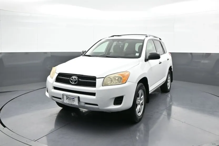 2010 Toyota RAV4 photo 1