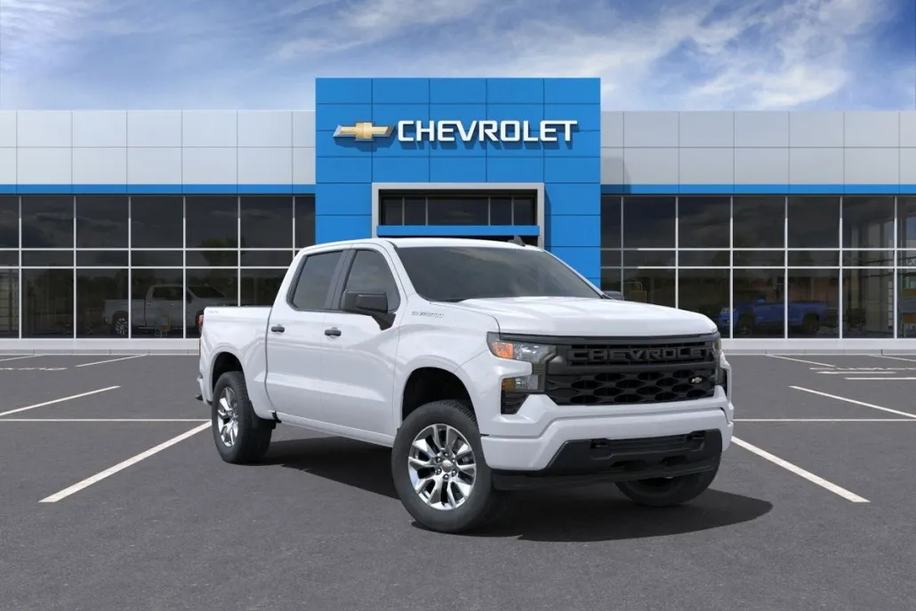 2024 Chevrolet Silverado 1500 Custom photo 1