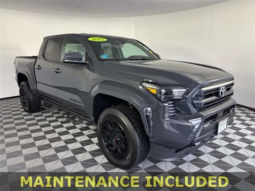 2025 Toyota Tacoma SR5 photo 1