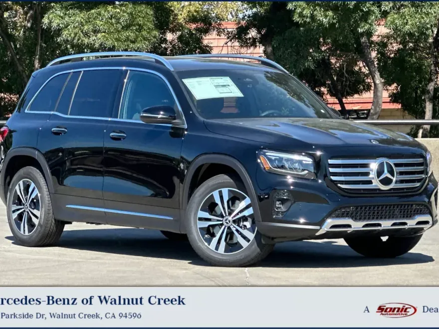 2025 Mercedes Benz GLB 250 photo 1