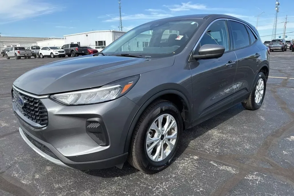 2023 Ford Escape Active photo 1