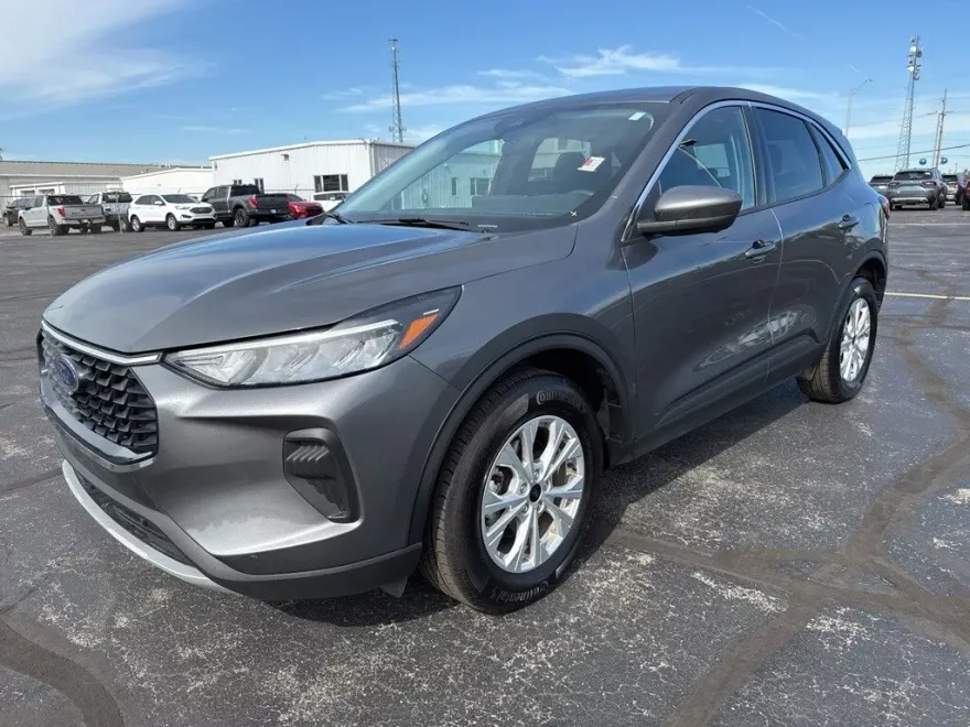 2023 Ford Escape Active photo 1