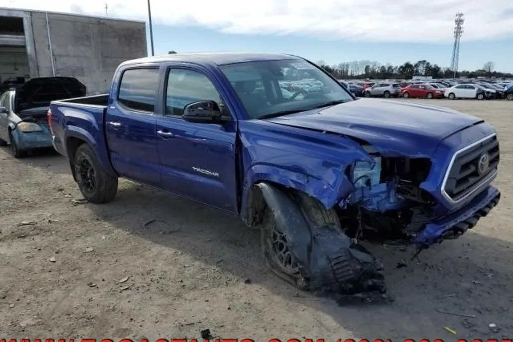 2022 Toyota Tacoma SR photo 1