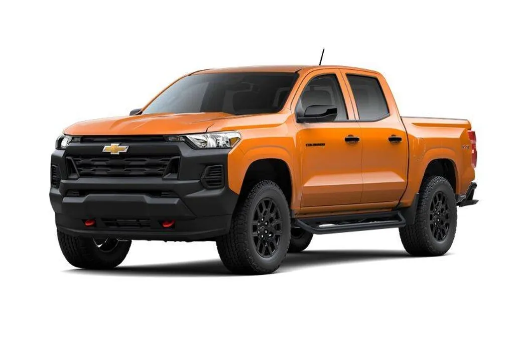 2025 Chevrolet Colorado LT photo 1