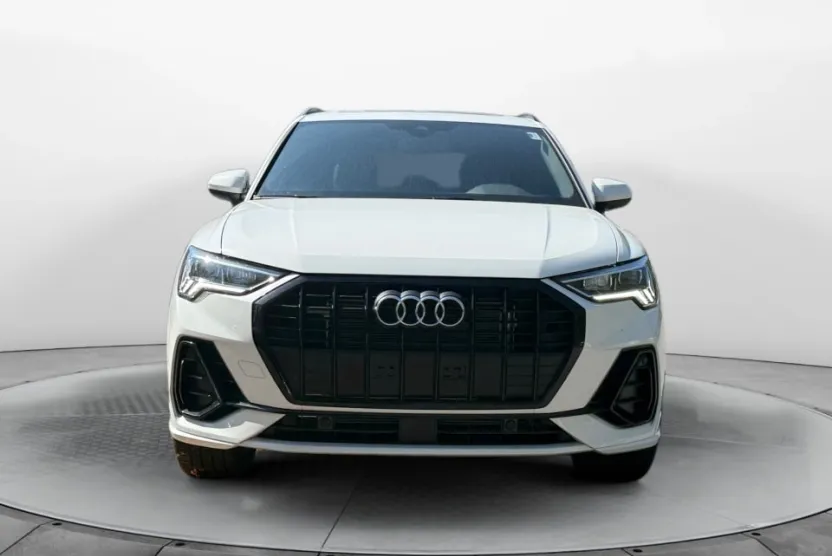 2025 Audi Q3 Premium 45 TFSI S line photo 1