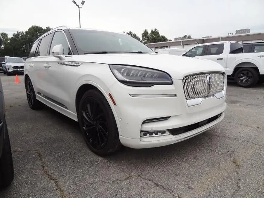 2021 Lincoln Aviator Reserve photo 1