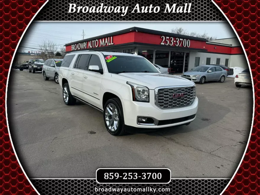2019 Gmc Yukon XL Denali photo 1