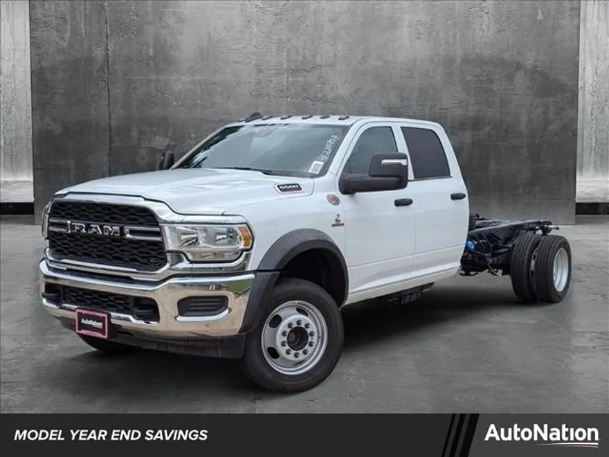 2024 Ram 5500 Tradesman photo 1