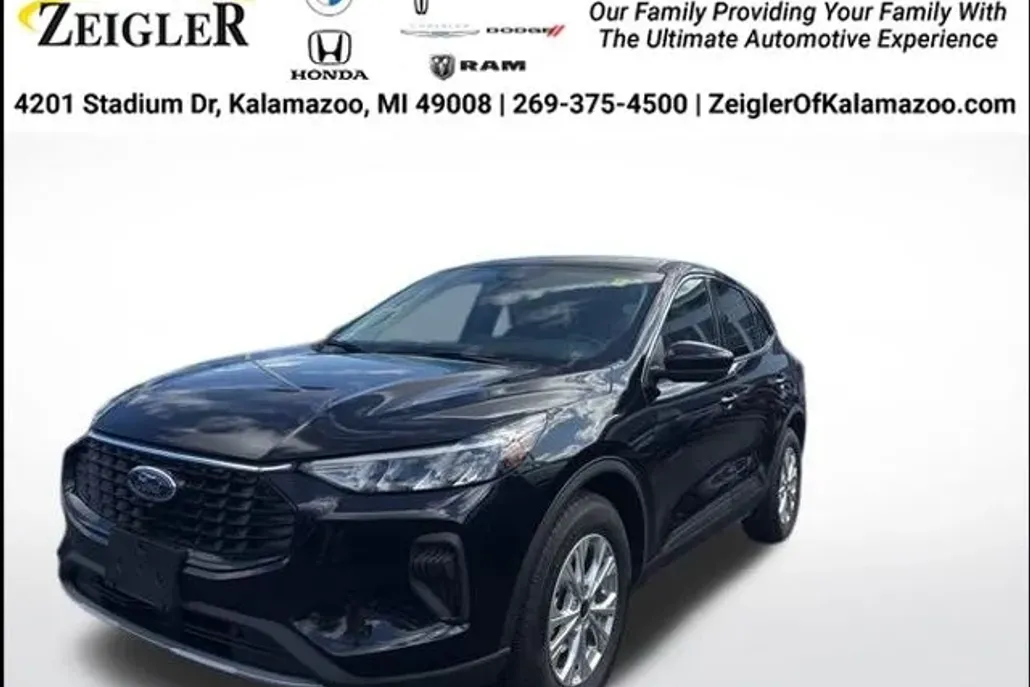 2023 Ford Escape Active photo 1