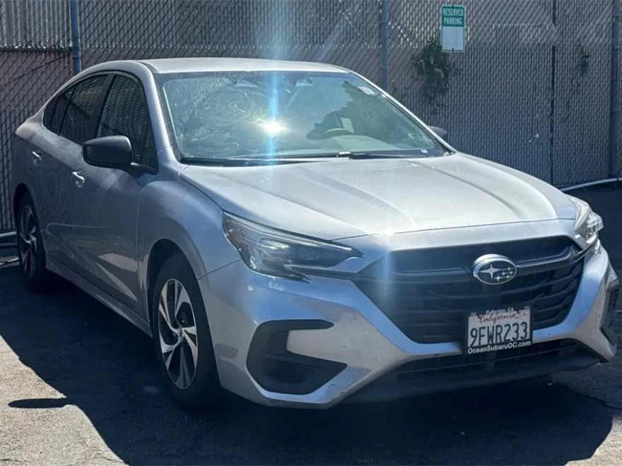 2023 Subaru Legacy Base photo 1