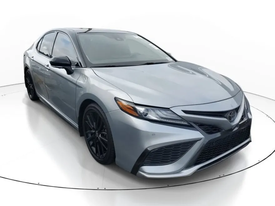 2023 Toyota Camry XSE V6 photo 1