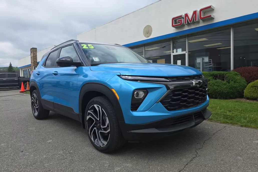 2025 Chevrolet Trailblazer RS photo 1