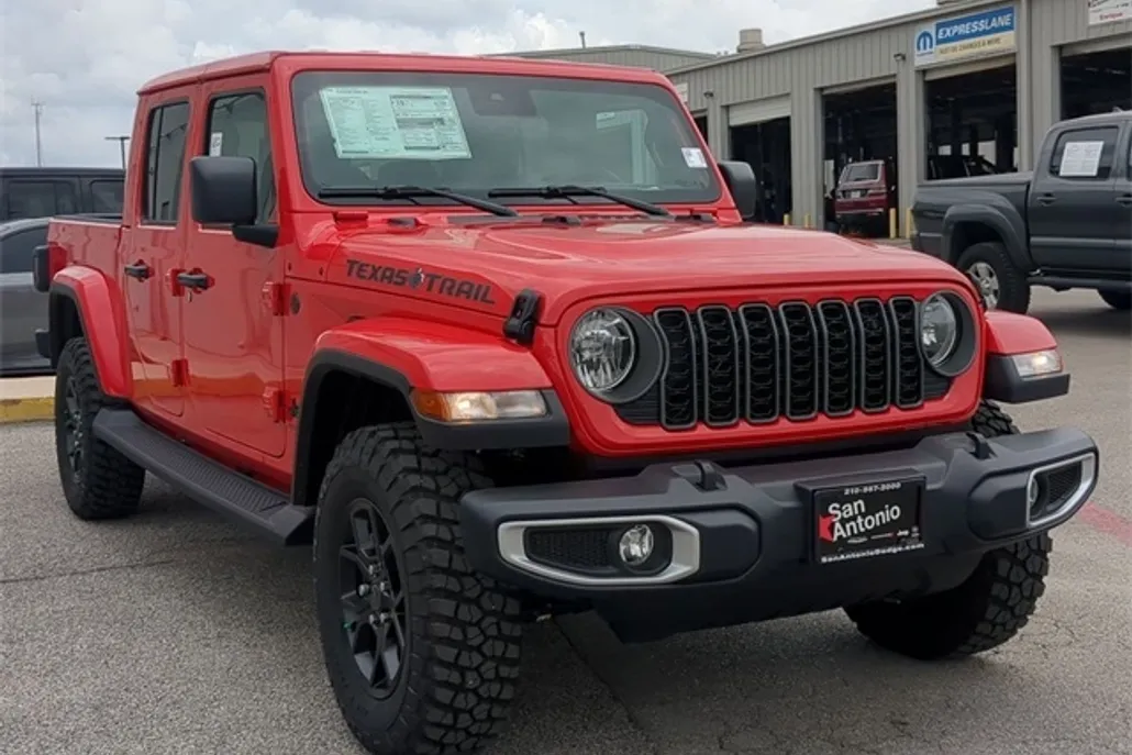 2025 Jeep Gladiator Texas Trail Sport photo 1