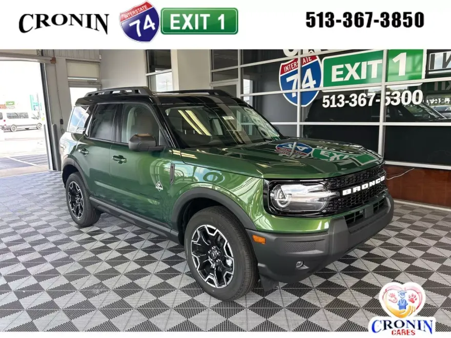 2025 Ford Bronco Sport Outer Banks photo 1