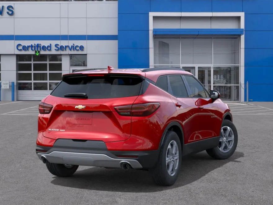 2025 Chevrolet Blazer 2LT photo 1