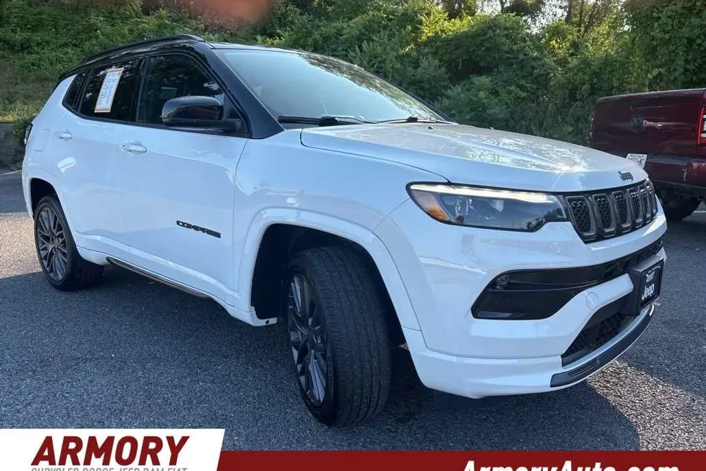2023 Jeep Compass High Altitude photo 1