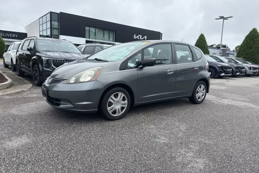 2011 Honda Fit Base photo 1