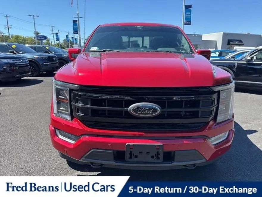 2022 Ford F-150 Lariat photo 1