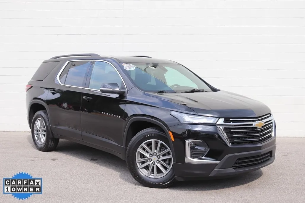 2023 Chevrolet Traverse photo 1