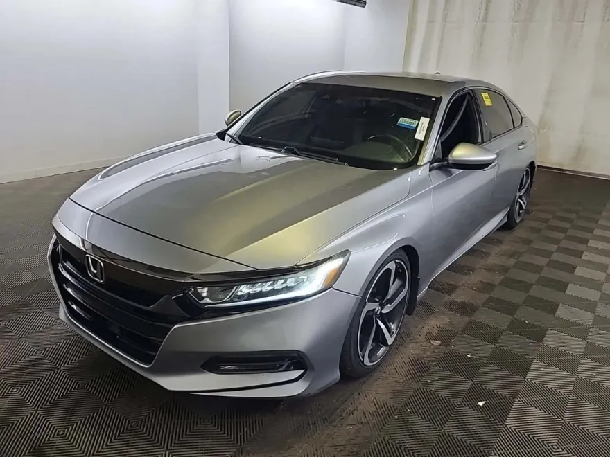 2018 Honda Accord Sport photo 1
