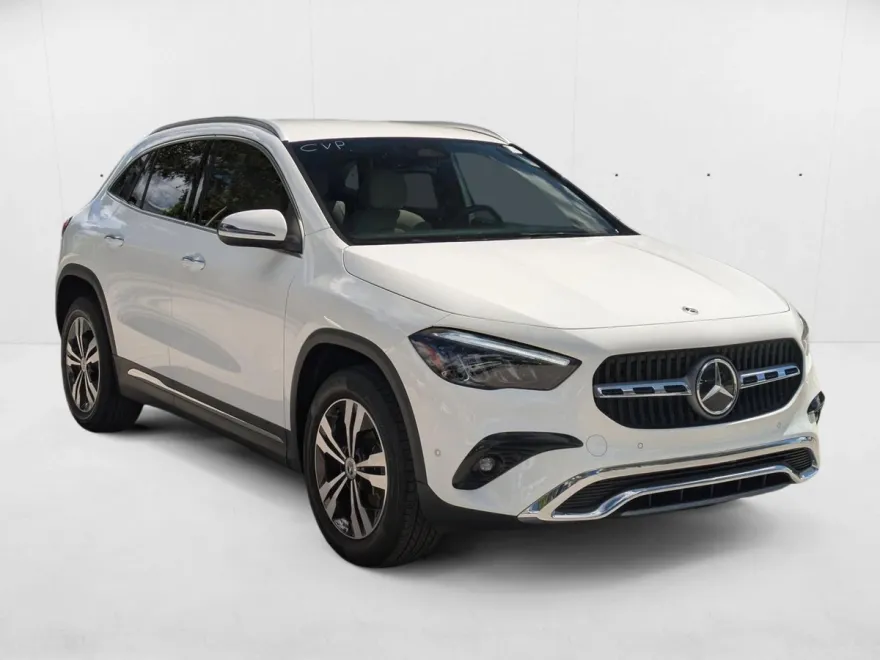 2025 Mercedes Benz GLA 250 photo 1