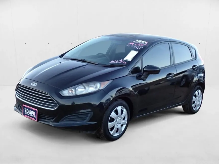 2014 Ford Fiesta S photo 1