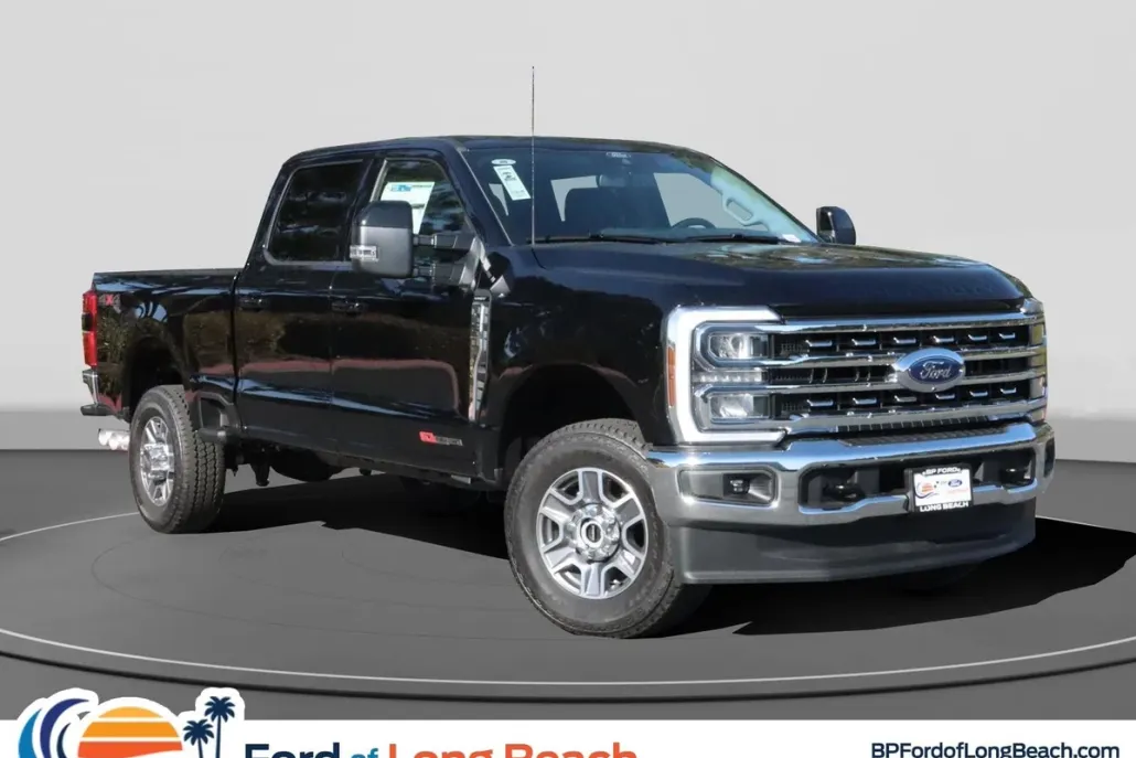 2025 Ford F-250 photo 1