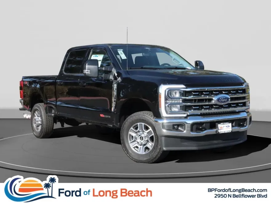 2025 Ford F-250 photo 1