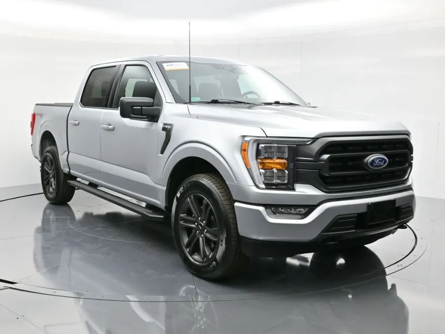 2022 Ford F-150 XLT photo 1