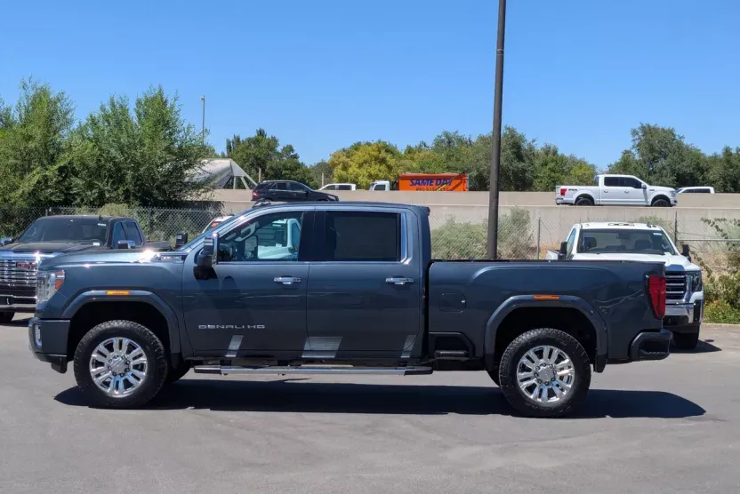 2020 Gmc Sierra 2500 HD Denali photo 1
