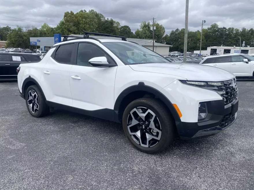 2024 Hyundai Santa Cruz Limited photo 1