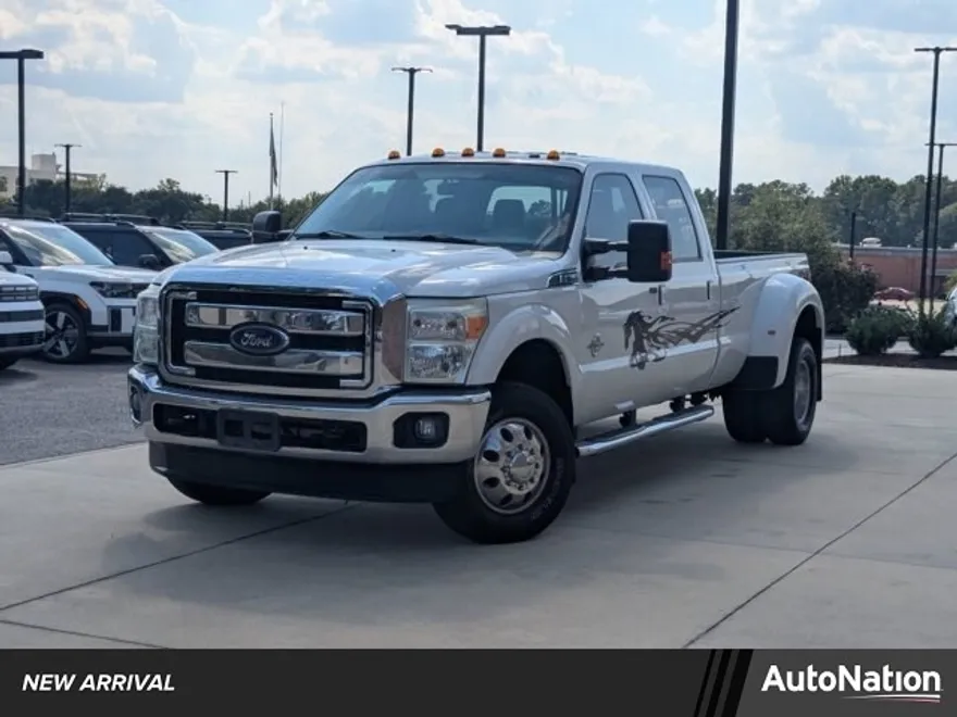 2014 Ford F-350 Lariat photo 1