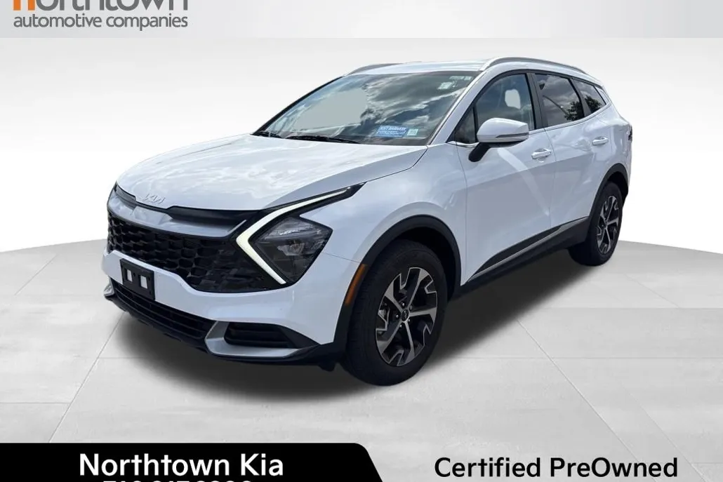 2023 Kia Sportage EX photo 1