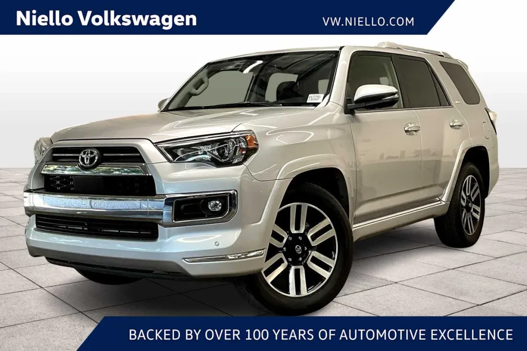 2023 Toyota 4Runner Limited photo 1