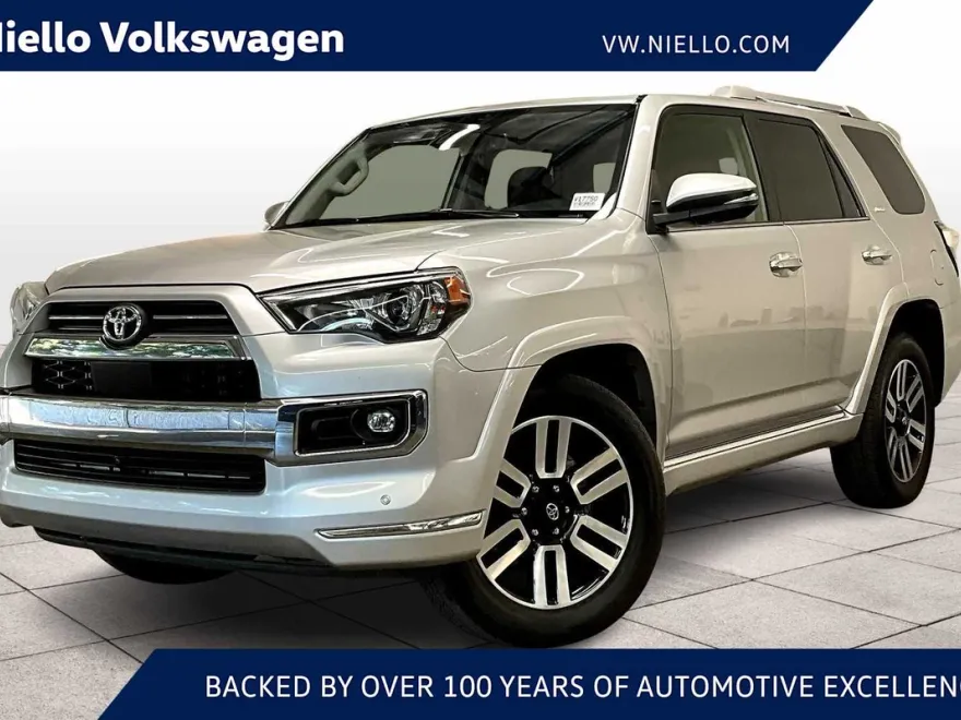2023 Toyota 4Runner Limited photo 1