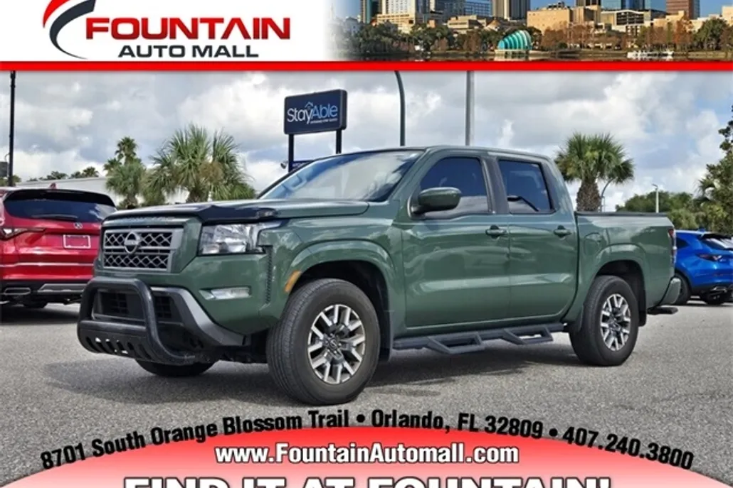 2023 Nissan Frontier SV Crew Cab photo 1