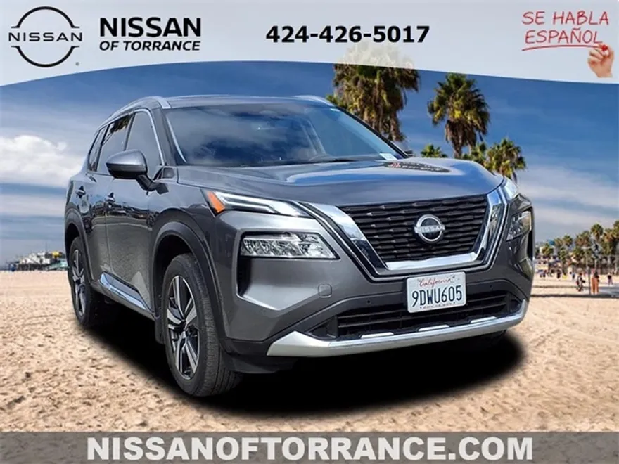 2023 Nissan Rogue Platinum photo 1
