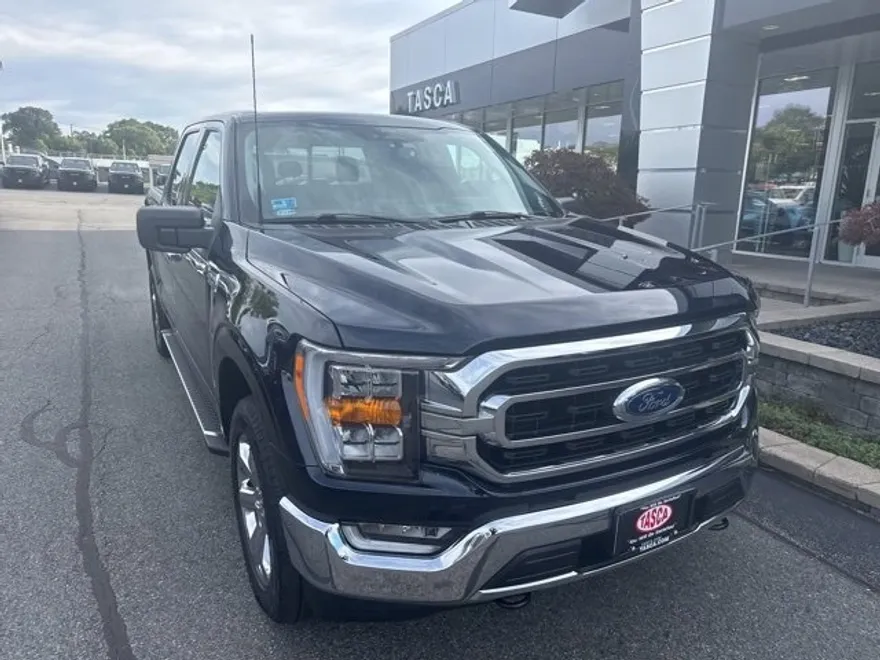 2022 Ford F-150 XL photo 1